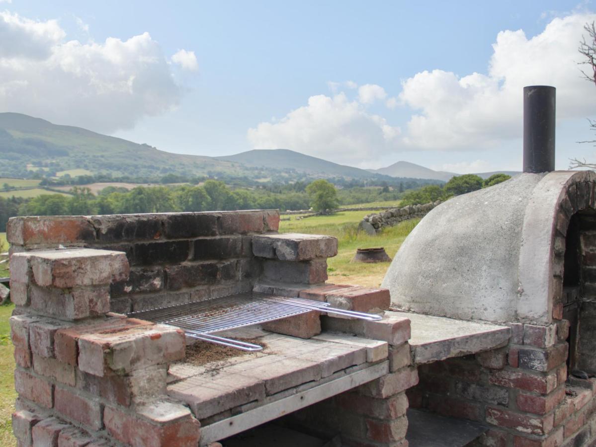 Slate Hut Villa Bangor  Bagian luar foto